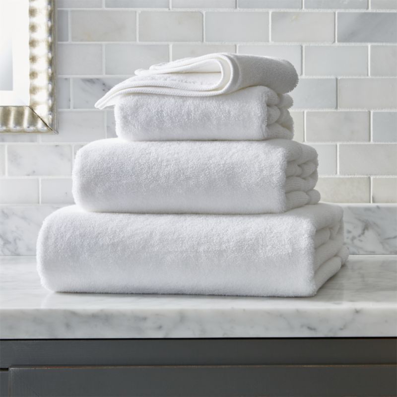 16-Pack 600 GSM Premium Bath Towel - 100% Vehura Cotton