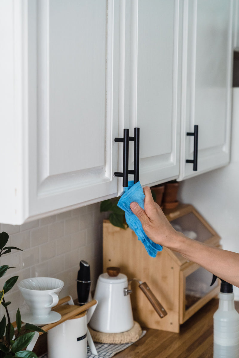 Kitchen & Cleaning